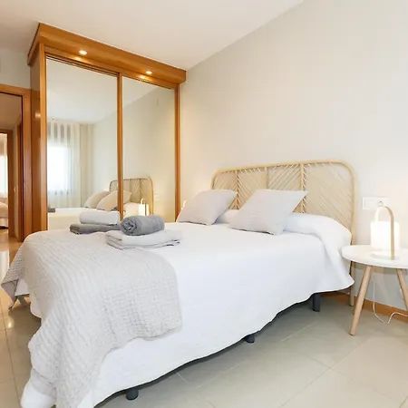 Uhc Paradis Family Complex Apartment Cambrils