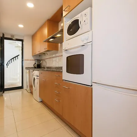 Uhc Paradis Family Complex Apartment *