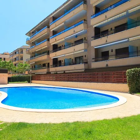 Uhc Paradis Family Complex * Cambrils