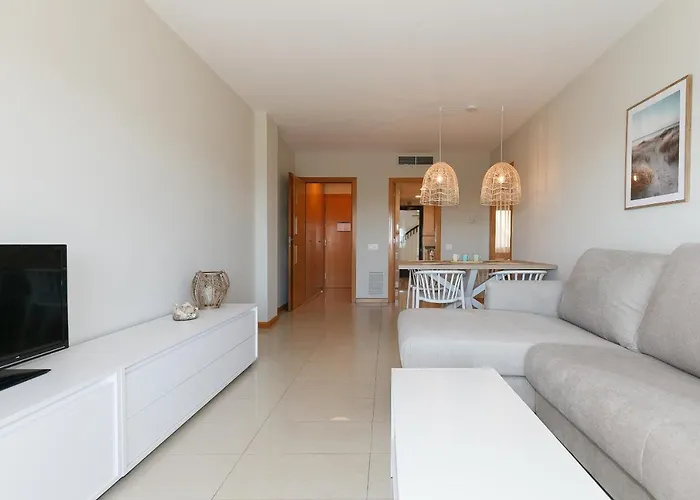 Uhc Paradis Family Complex Cambrils