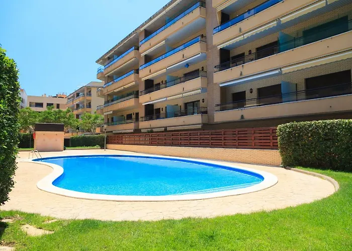Uhc Paradis Family Complex * Cambrils